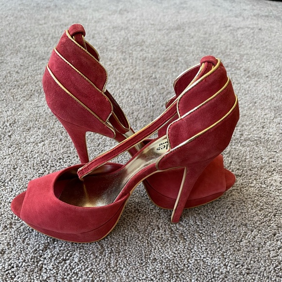 Brand New charles by charles david peep toe pumps - Picture 1 of 5